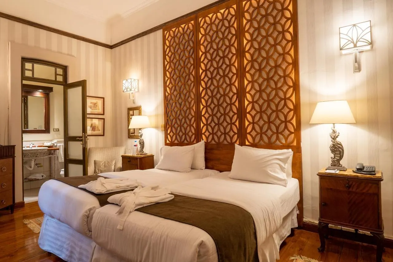 Mansion Alcazar Ξενοδοχείο Κουένκα