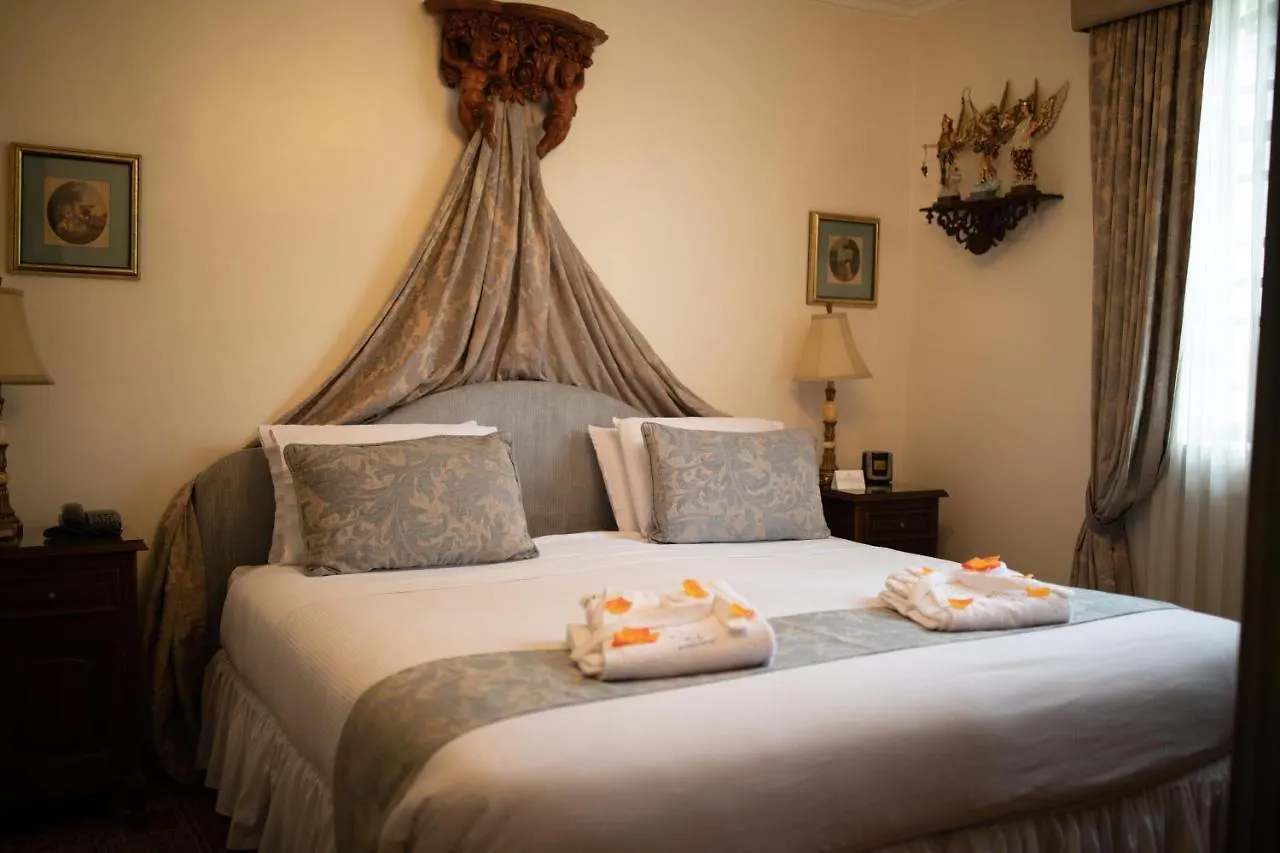 *****  Mansion Alcazar Hotel Cuenca Ecuador